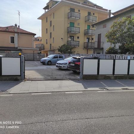 Quito - Dietro Piazza Mazzini - Immobil Relax Lido di Jesolo Exteriér fotografie